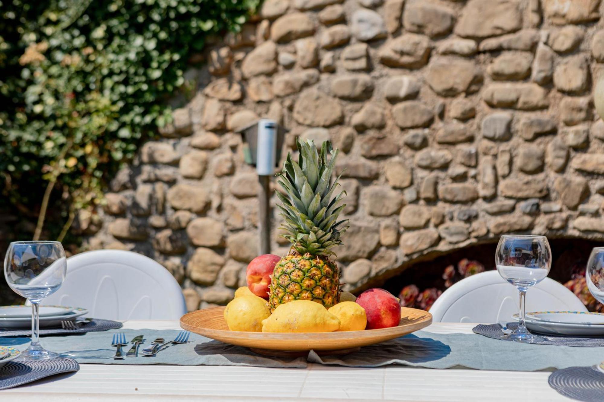 H11 Oasi Serena Parcheggio-Giardino Taggia Esterno foto